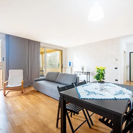 Balcony Bliss! Elegant Residency パルマ